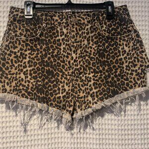 NEW Forever 21 Ladies Leopard Denim Shorts
